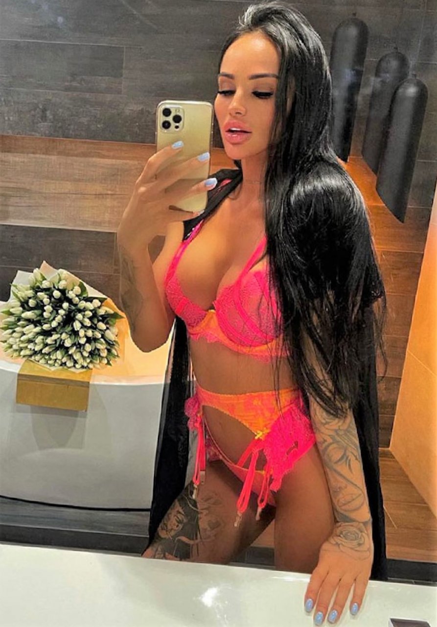 Марина - Интим салон Санкт-Петербурга +79812142180